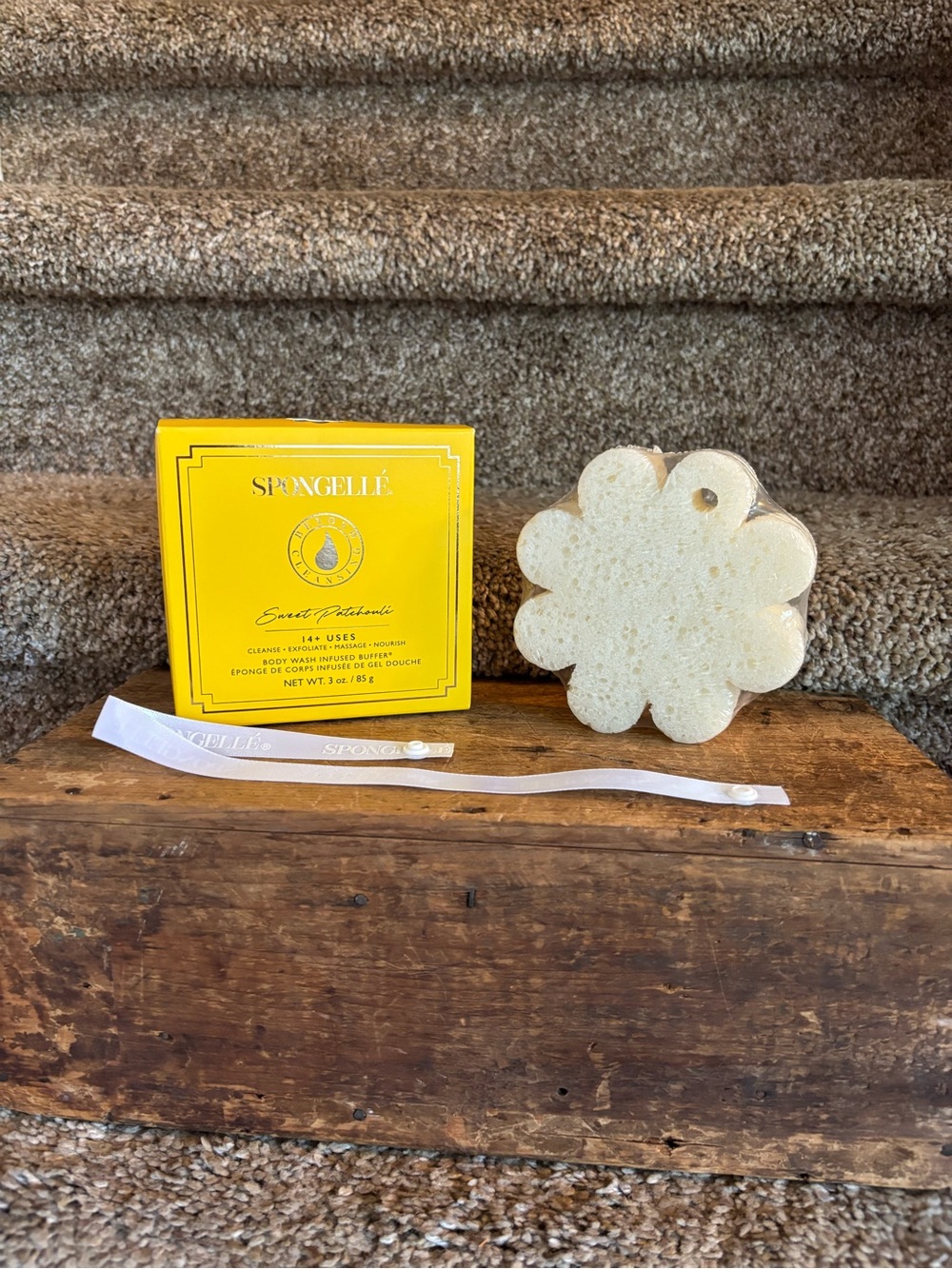 Spongellé Yellow Body Buffer Flower - Fresh Scent